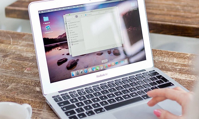 Apple Macbook Air i5 13.3 inch MQD32SA/A hình 3