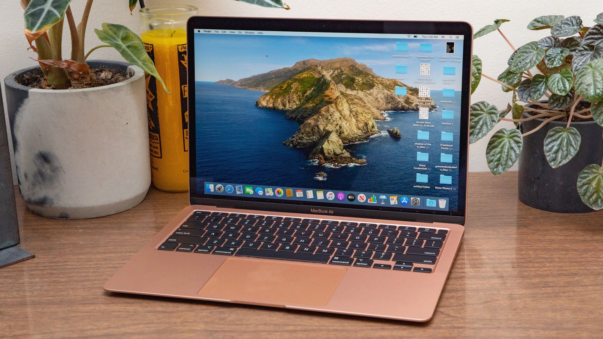 Laptop Apple Macbook Air i3 13.3 inch MWTK2SA/A 2020 hình 1